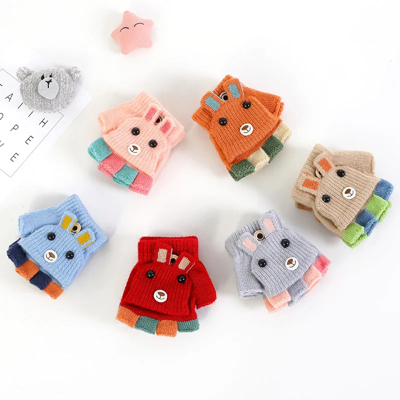 Вязаные перчатки зимние теплые детские толстые с объемными ушками и героями