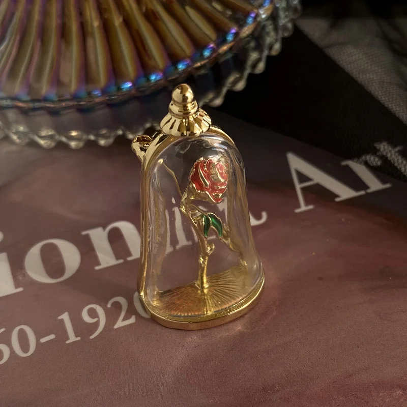 

XIALUOKE Retro Geometric Transparent Magic Bottle Rose Broochs For Women Trendy Character Joker Collar Pin Brooch Jewelry
