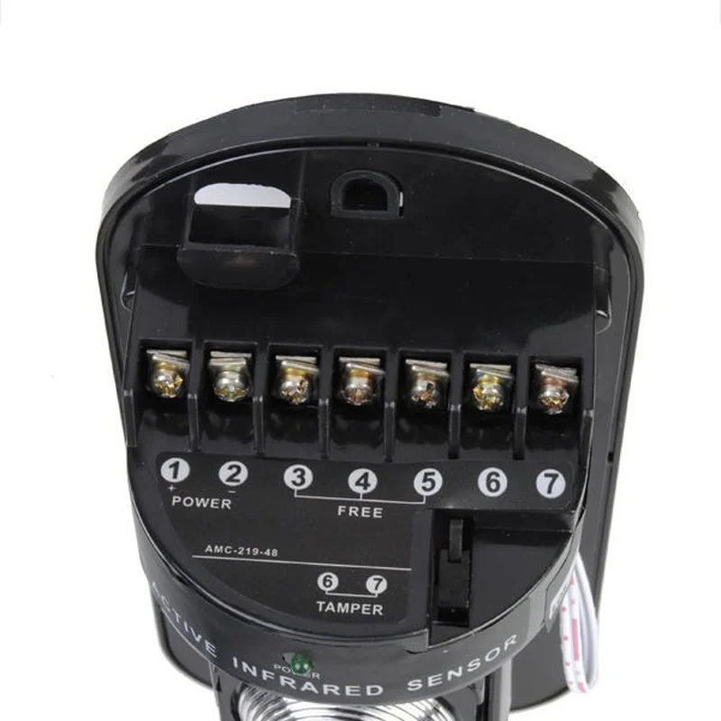 Фонарь с датчиком освещенности 100 м | Безопасность и защита