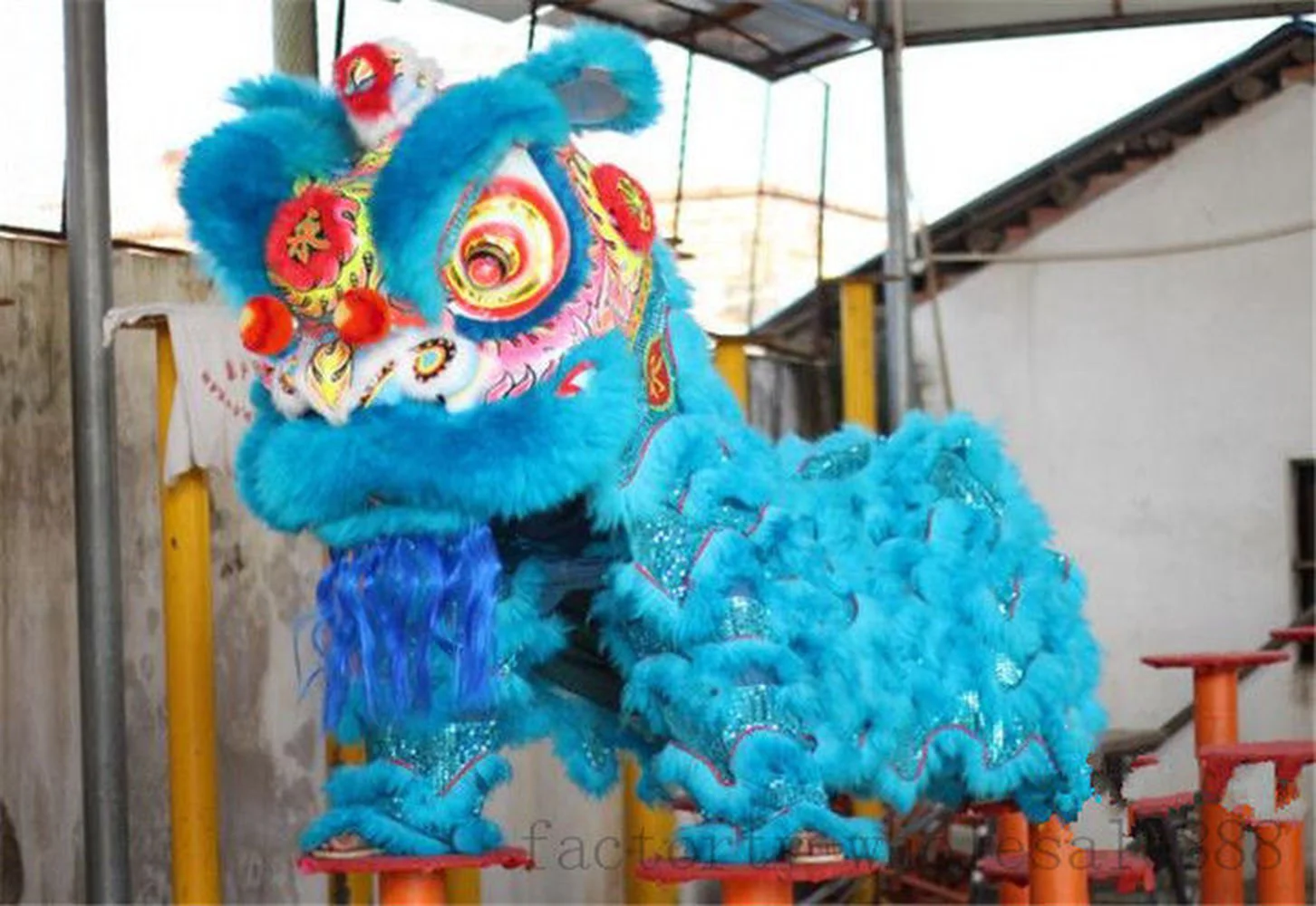 Китайский народный художественный костюм талисмана льва для танцев синяя шерсть