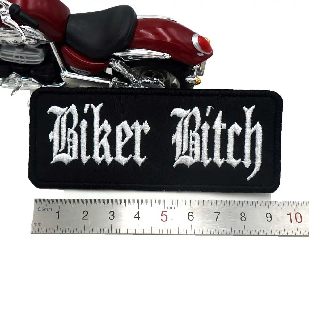 Байкер BITCH Именные Бирки вышитые в байкерском стиле из ПУ искусственной кожи