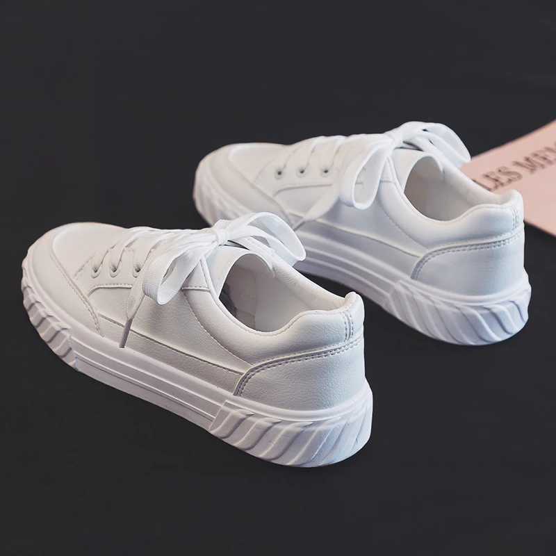 

Female Summer Lace-Up Flat Trainers Fashion Vulcanize Shoes Classic White Sneakers Women Casual Canvas Shoes running shoes