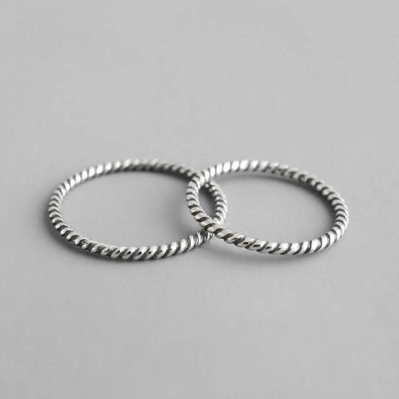 

Vintage Twist Circle S925 Silver Color Ring Personality Line Joint Tail Ring Ladies Silver Color Jewelry Accessories Gift