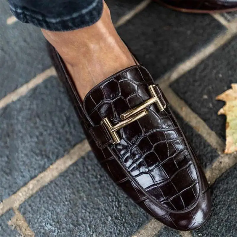 

Men Pu Leather Shoes Slip on Casual Shoes Dress Shoes Brogue Shoes Spring Ankle Boots Vintage Classic Male Casual ZQ0215