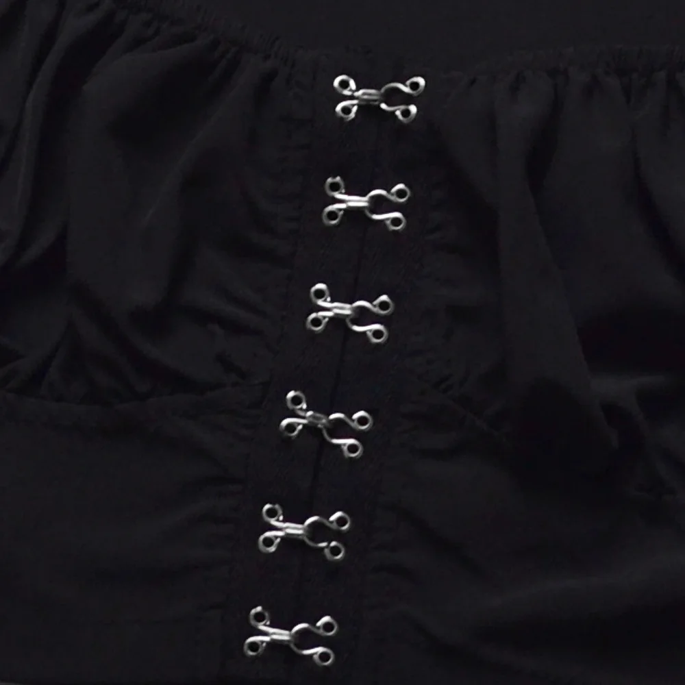 

Summer Foreign Trade Hot Puff Sleeve Square Collar Hook Design Navel Shorts T-shirt 2020 European and American New Round Neck