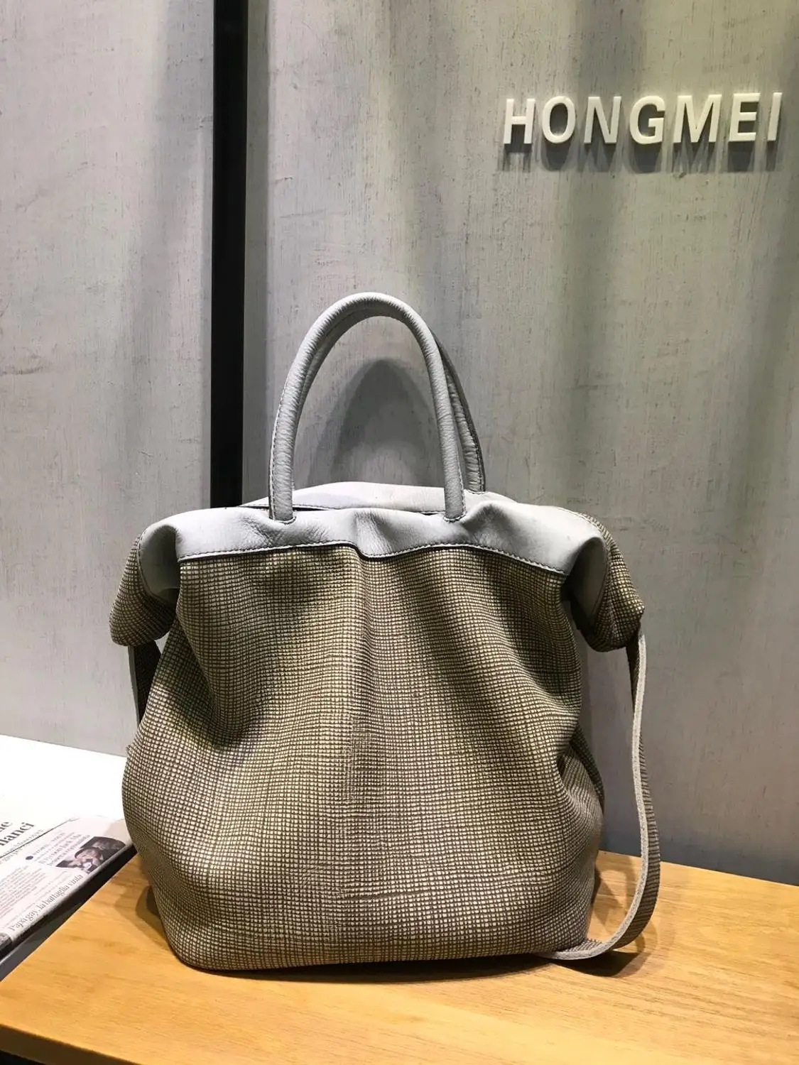 Купи Vendange women's bag simple fashion casual lady shoulder bag handmade leather bag totes 2641 за 5,933 рублей в магазине AliExpress