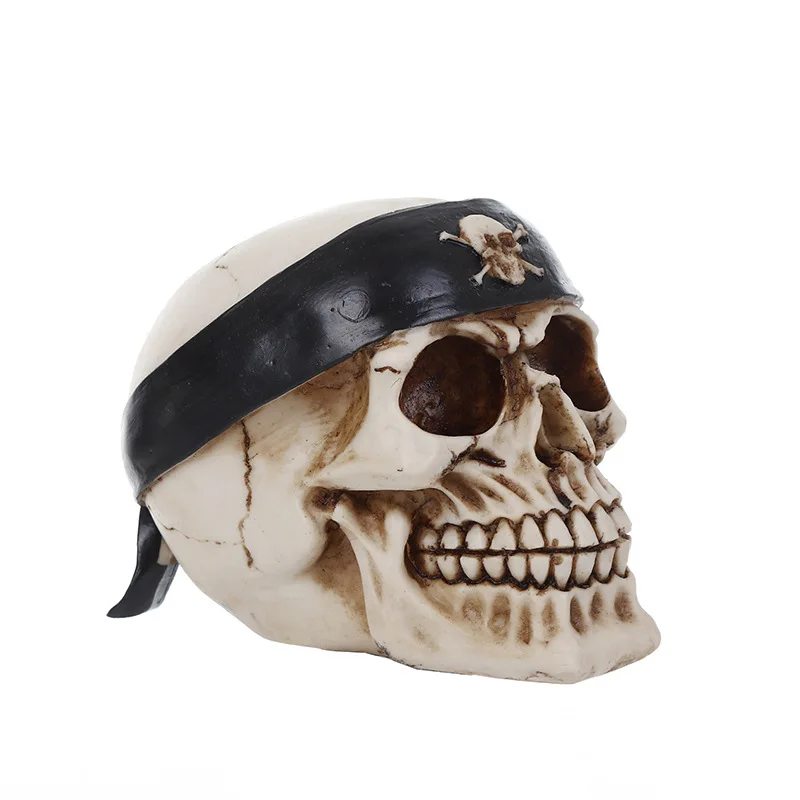

Resin Skull Head Halloween Scary Props Personalized Ornaments Home Art Pub Bar Decor