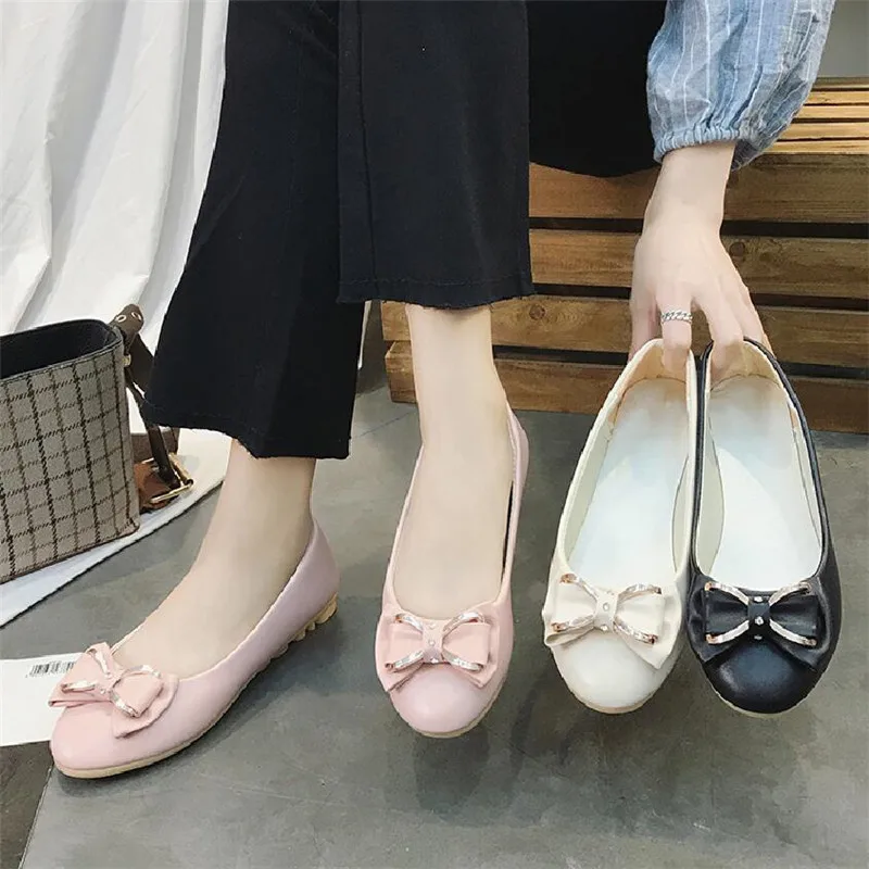 

2020 PU Leather Women Running Shoes Woman Flats Fashion Female Casual Flats Ladies Shoes Slip On Breathable Sneakers