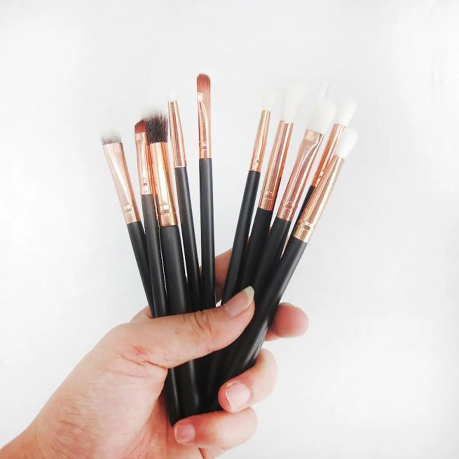 

12 Pcs Makeup Brush Set Eyeshadow Blending Foundation Powder Eyebrow Blush Brush Beauty Make Up Kit Tool