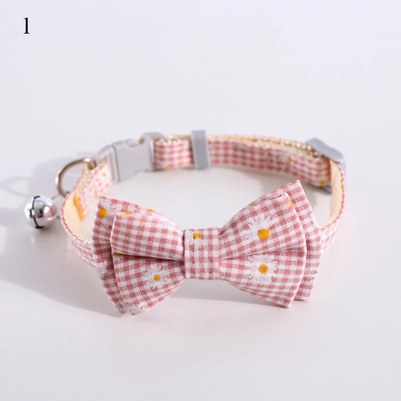 

Tie Daisy Flowers Dog Collar Adjustable Collar for Cats Fashion Bell Necklace Bow Tie Pet Collar Pet Bow Pet Dog Accessories