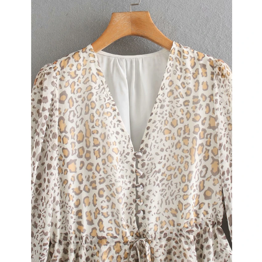 

Sexy Deep V Neck Leopard Dress Lady Bandage Chiffon Mini Dress Transparent Sleeve Stylish Bud Dress Beach Sundress 2020