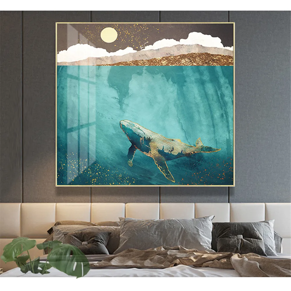 Скандинавская современная абстрактная Золотая фольга с китами декоративное