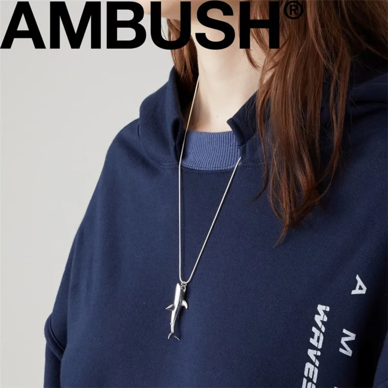 Серебряное ожерелье с Акульей амалью в виде амулета уличном стиле лучшее