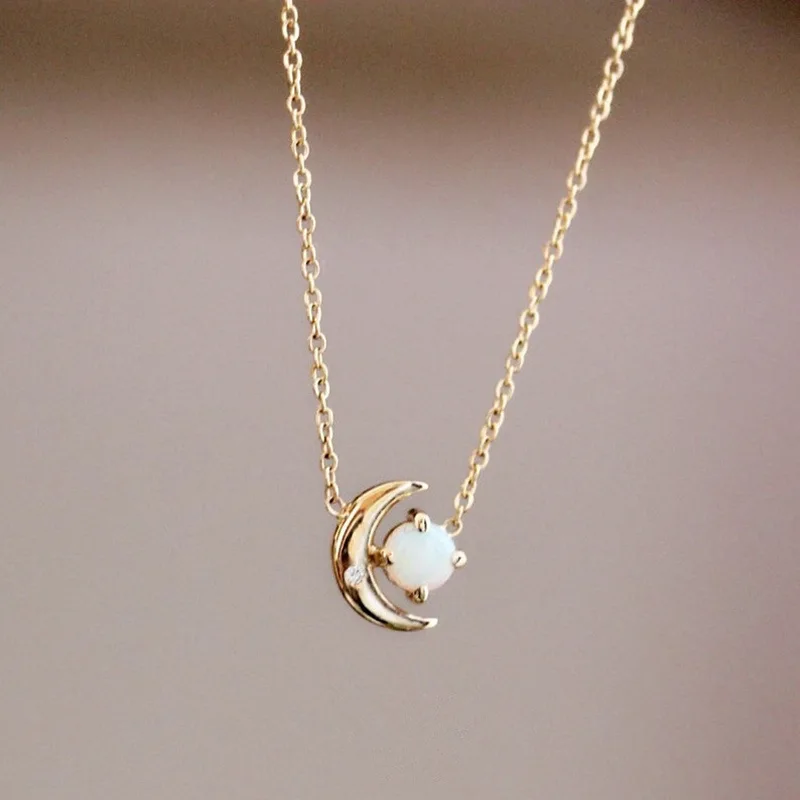 

Simple Cute Moon Zircon Pendant Necklace Women Girls Gold Silver Moonstone Clavicle Chains Chokers Jewelry Charms Birthday Gift