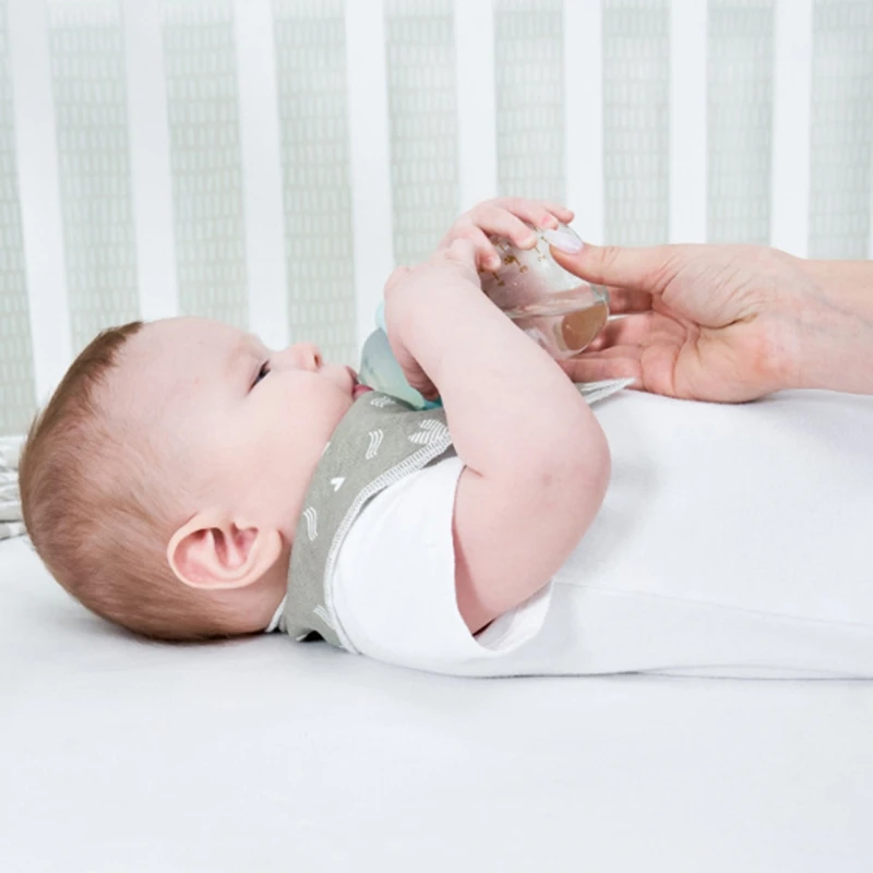 

8 Pcs/Set Baby Newborn Feeding Bibs Soft Cotton Saliva Towel Toddler Triangle Scarf Bandana Newborn Burp Cloth