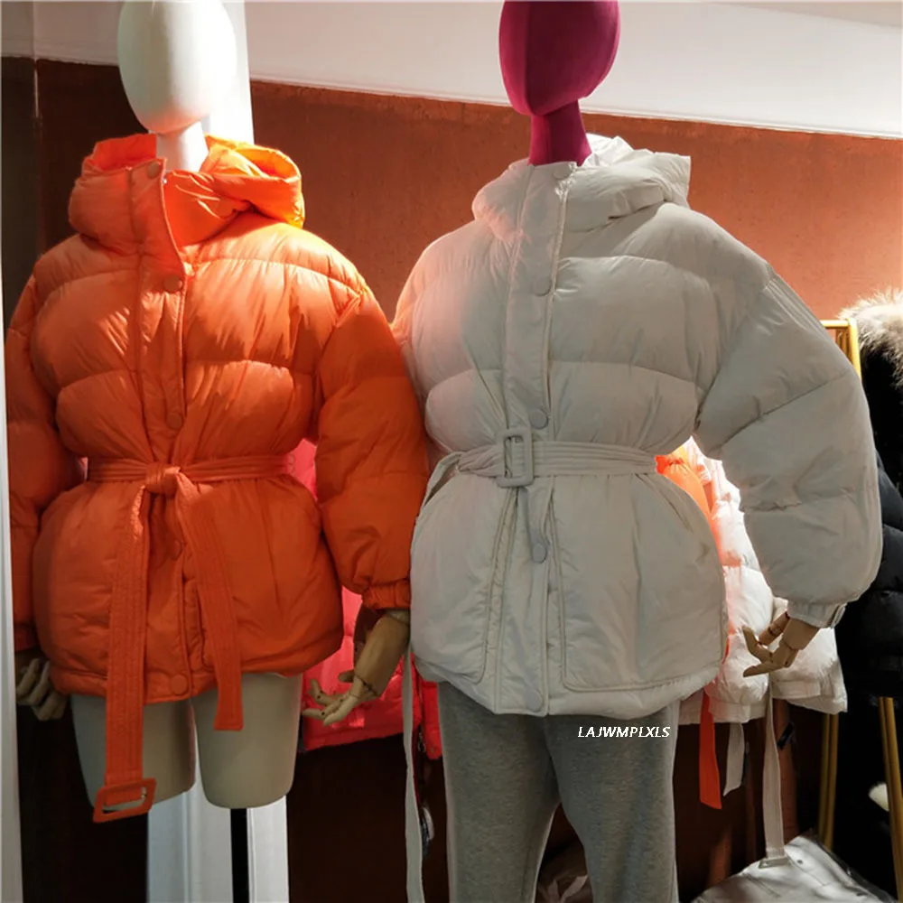 New Winter 90% Ultra Light White Duck Down Jacket Women Short Down Coat Parkas Hooded Parkas Warm Female Snow Outwear