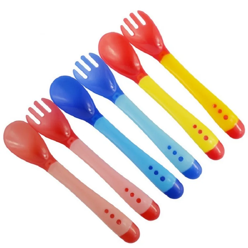 

Soft Silicone Baby Feeding Spoon Candy Color Temperature Sensing Spoon Children Food Baby Spoons Feeding Dishes Feeder Flatware