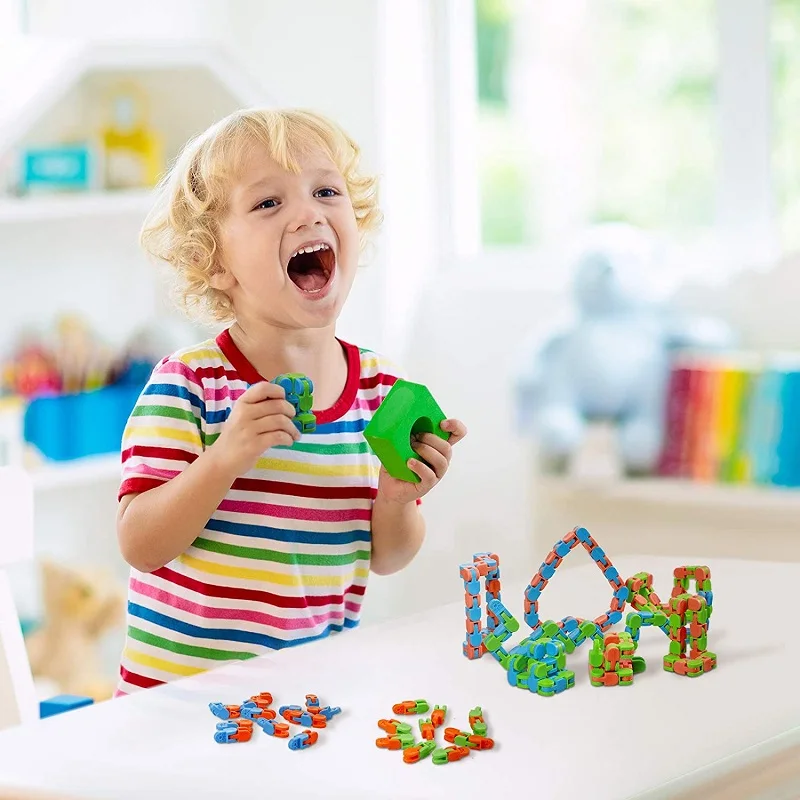 

Bicycle Chain Build Track Decompression Lrritability Toy Stress Relief Rotate Shape Wacky Finger Senses Toys for Adults Teens