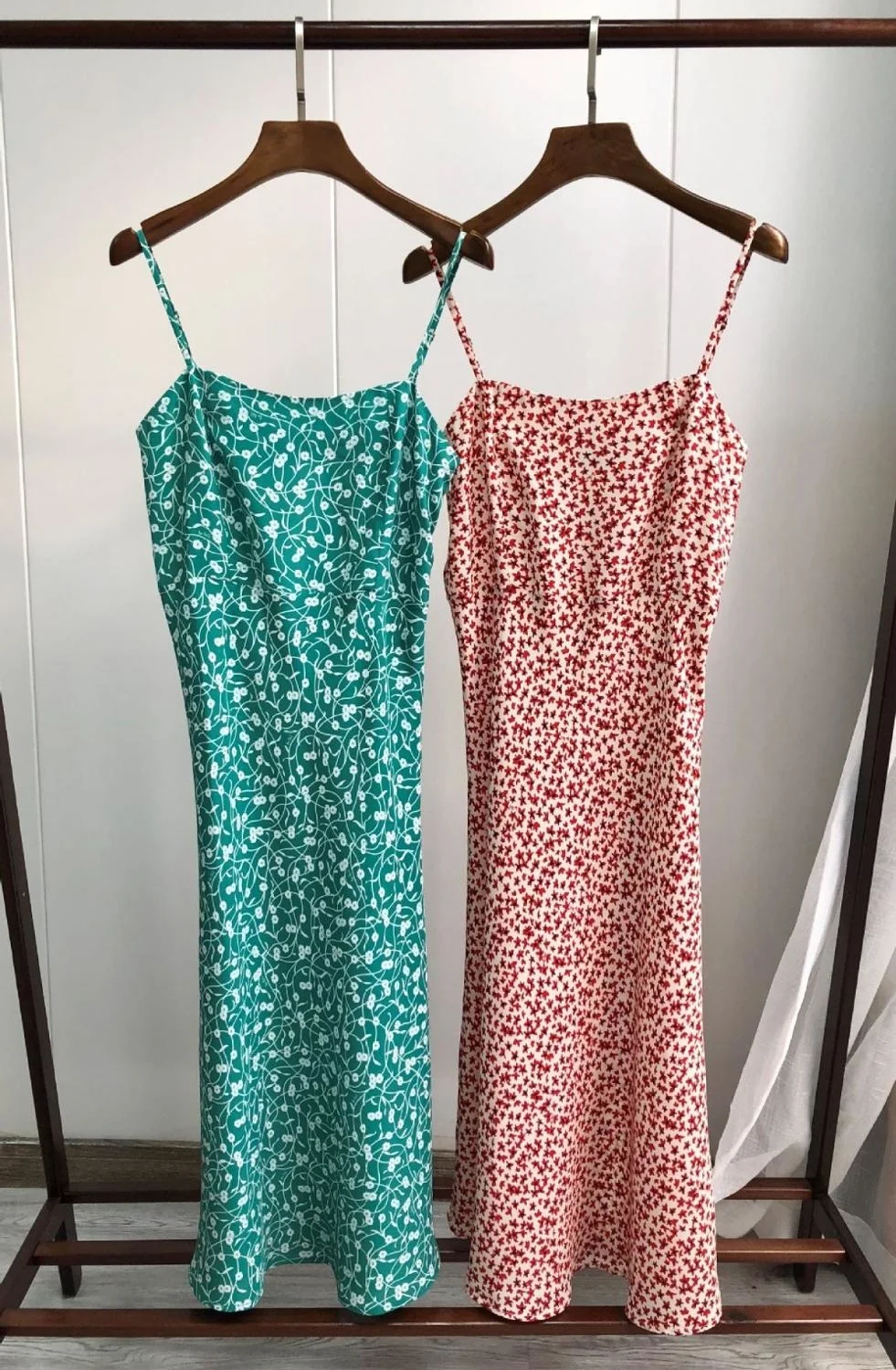 

100% Silk Women Flower Print Sleeveless Dress Spaghetti Strap Fresh Long Dress