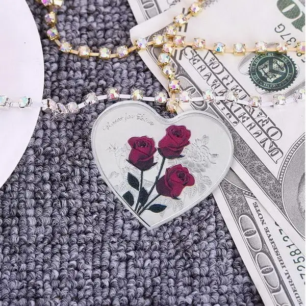 Памятная монета с розами в форме сердца 52 языками подарок I Love You коллекция