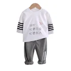 Комплект одежды для маленьких мальчиков, топы с надписью, спортивный костюм, штаны, комплект, праздничные подарки, модная крутая детская одежда, комплект одежды для девочек