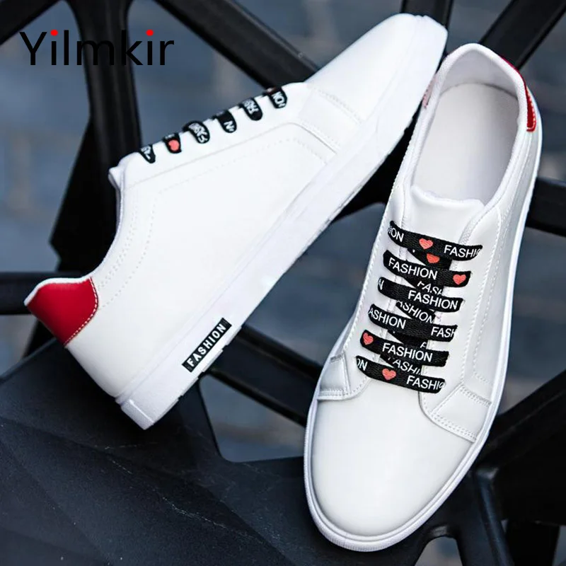 

Fashion and Popular Casual Men's Versatile Flat Sneakers Outdoor Travel Male PU Leather Simple Non Slip Breathable Walking Shoes