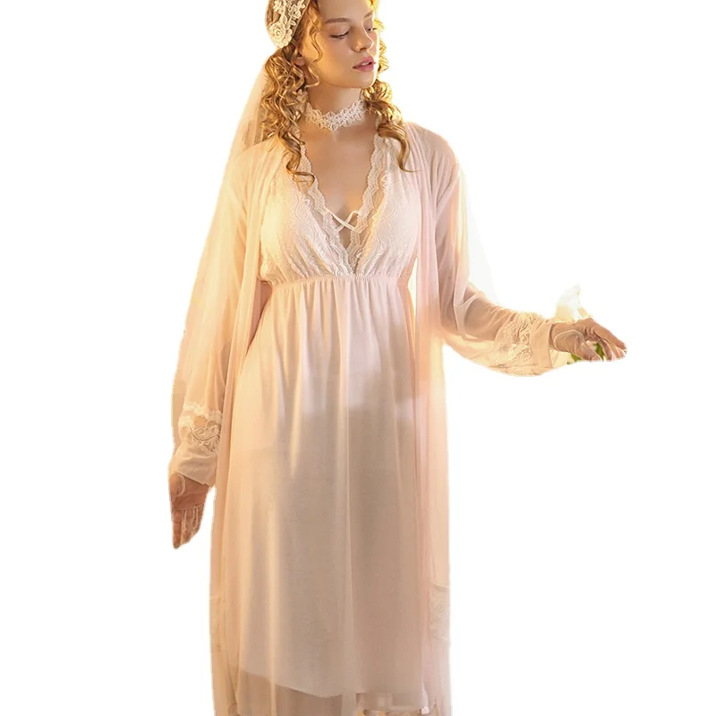 

Новинка Осенняя Женская кружевная Пижама на бретелях-спагетти с V-образным вырезом ночная рубашка пижама из двух предметов домашняя пижама