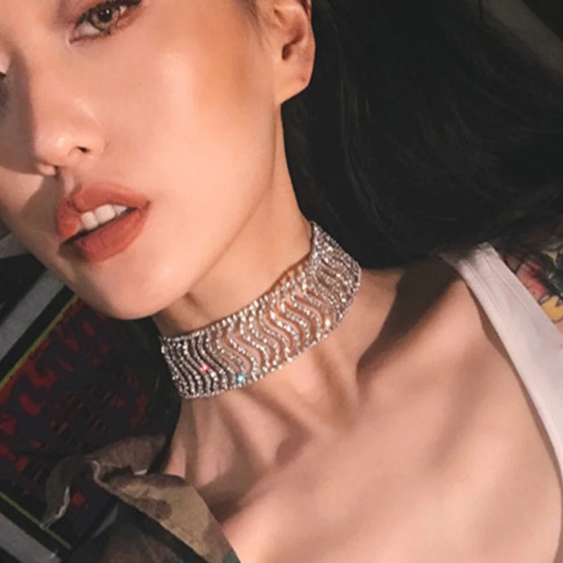 Модное ювелирное изделие панк-ожерелье со стразами для женщин ожерелье-чокер