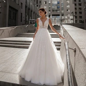 Luxury Vestido De Noiva A Line Sequins Applique Sleeveless Wedding Dresses 2022 V Neck Floor Length Tulle Bridal Gowns