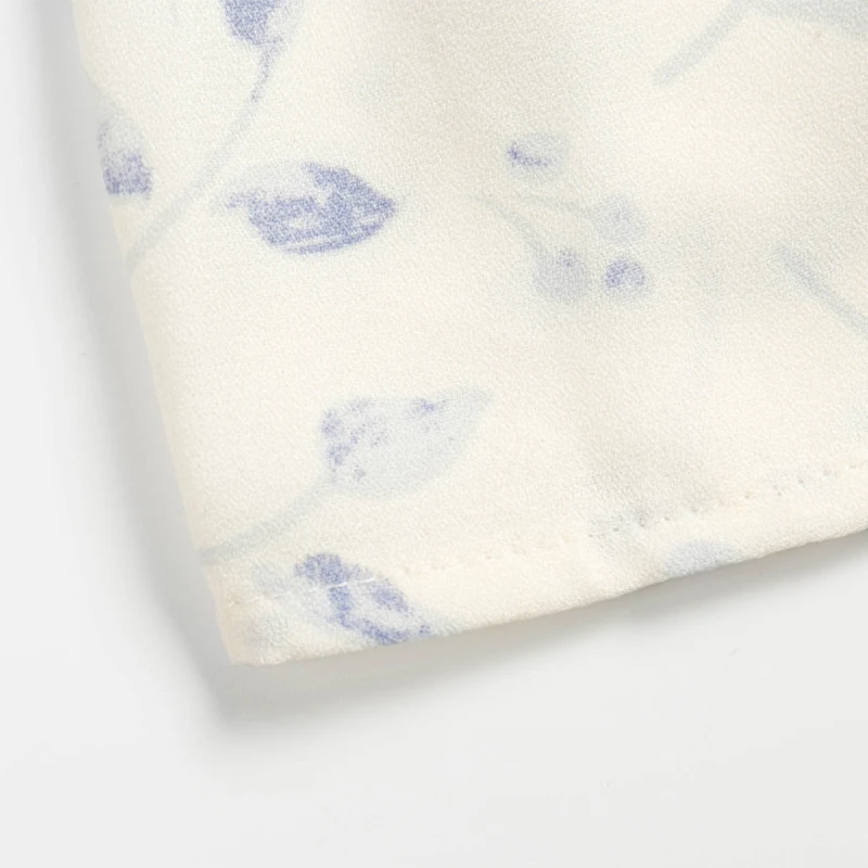 

Summer 2021 New Small Fresh Print Lace Sling Mid-length Dress Women's Casual Print Stitching Slim-fit Suspender Dress