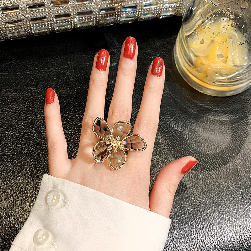 

European And American Personality Exaggerated Crystal Flower Ring Femininity Korean Fashion Open Ring Net Red Index Finger Ring