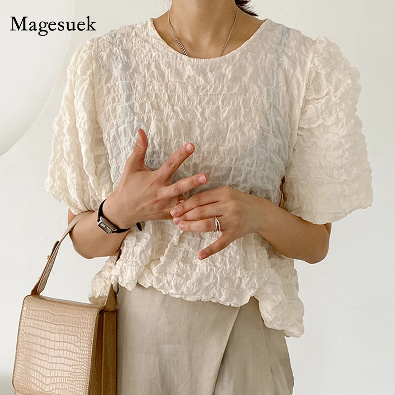 

Женская плиссированная блузка, с коротким рукавом, свободная, повседневная, летняя, в Корейском стиле, с круглым вырезом, с пышными рукавами,...