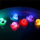 4 шт.лот симпатичная резиновая утка игрушка для ванны с мигающим светом утка детская игрушка для ванной разные цвета Светодиодная лампа Игрушки для ванны для детей