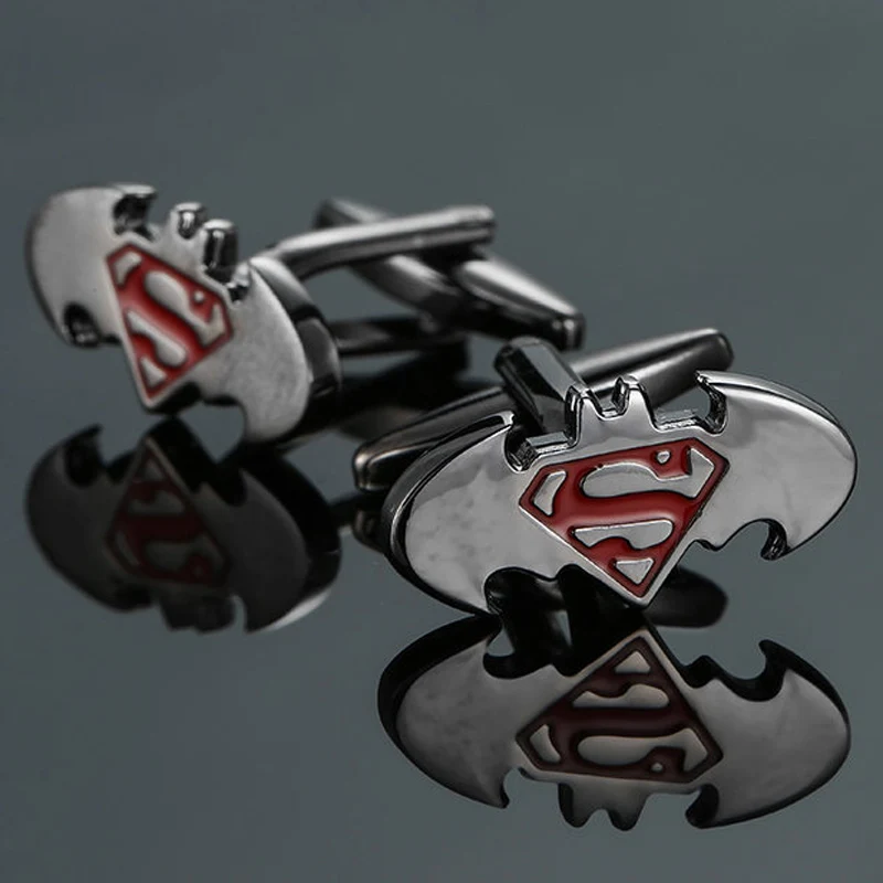 

High quality superhero Cufflinks new fashion jewelry s Cufflinks men's business shirt suit badge pin gift