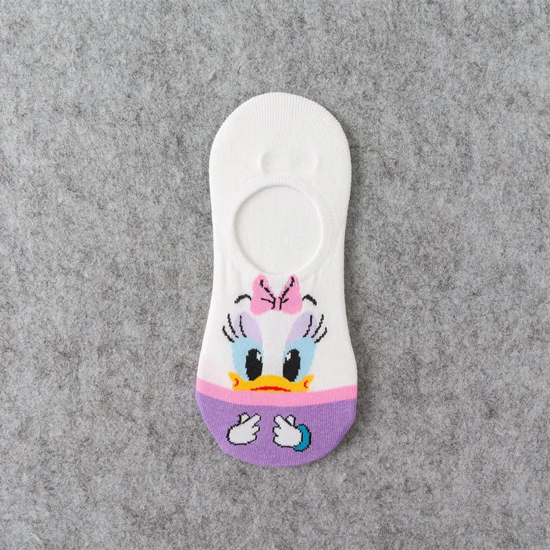 5 Women Cartoon Animal Mickey socks cute Kawaii ankle Donald Duck Socks invisible Silicone slip Socks girl Cotton boat sock - Color: 5
