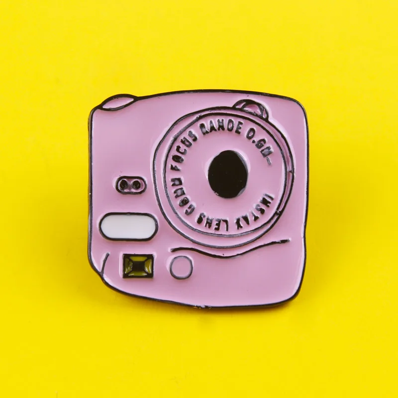 Prajna Pink/black and white camera Pins Badges for Clothes on Backpack Zinc Alloy Cartoon Metal pink backpack Pin Badge | Дом и сад