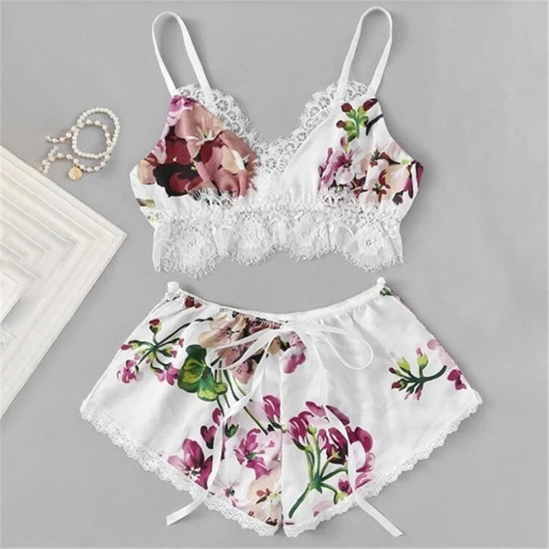 

1 Set Women's Pajama Set Sleepwear Sexy Satin Lace V-Neck Pyjamas Sleeveless Cute Cami Top Shorts Feminina