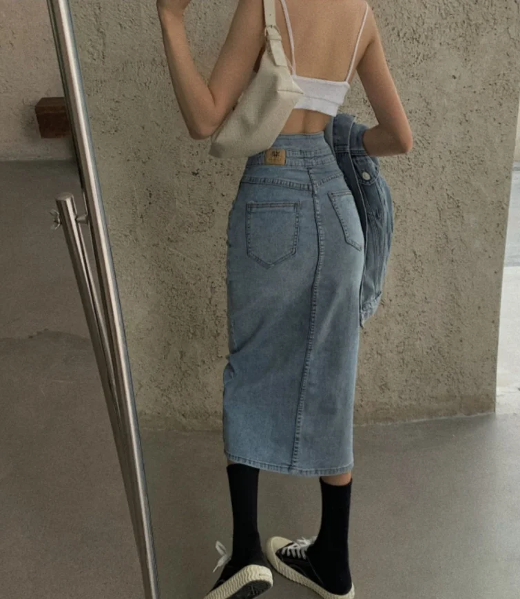 Женская джинсовая юбка с разрезом длинная высокой талией в стиле ретро