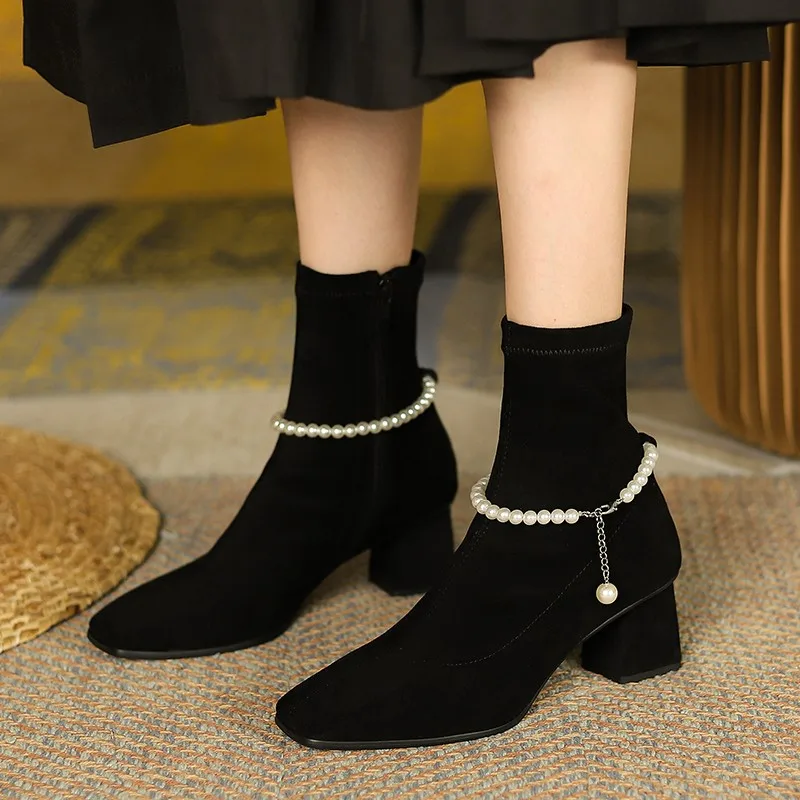 

Autumn New Square Toe High Quality Suede Modern Boots 2021 Women Boots Warm ZIP String Bead High Ankle Boots Cosy Pumps