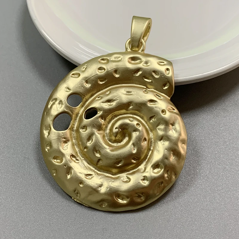 

1 Piece Matt Gold Color Large Seashell Conch Sea Snail Spiral Charms Pendants for Necklace Jewellery Making Accessories