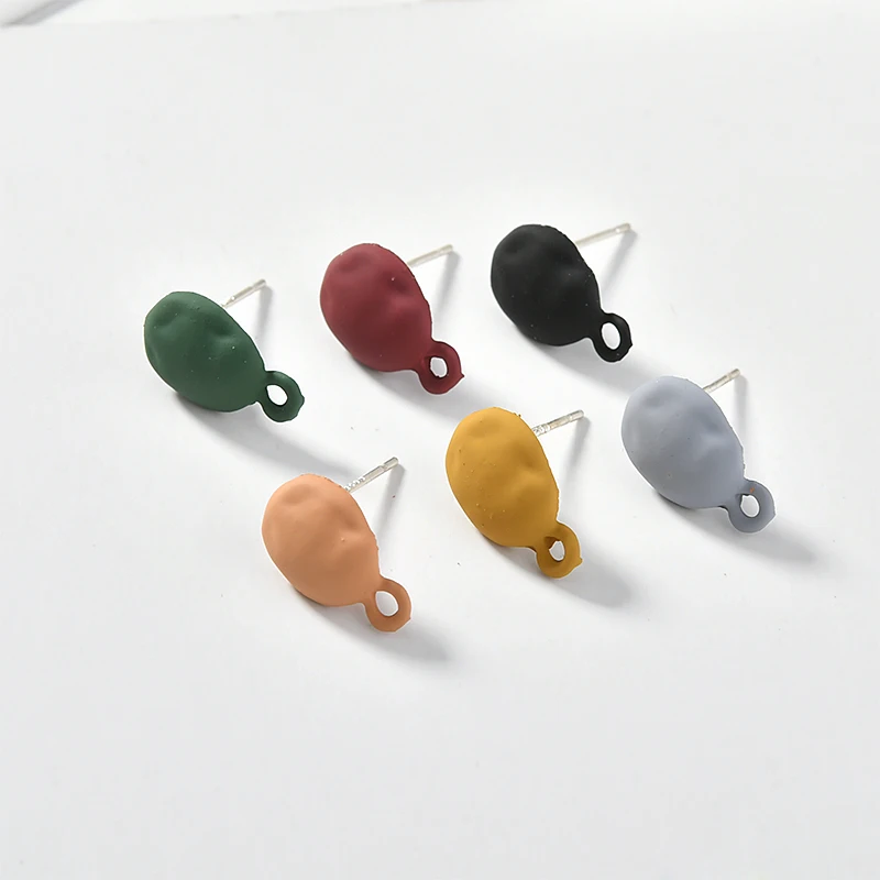 Серьги гвоздики из сплава с резиновыми красками серебряные серьги неправильной