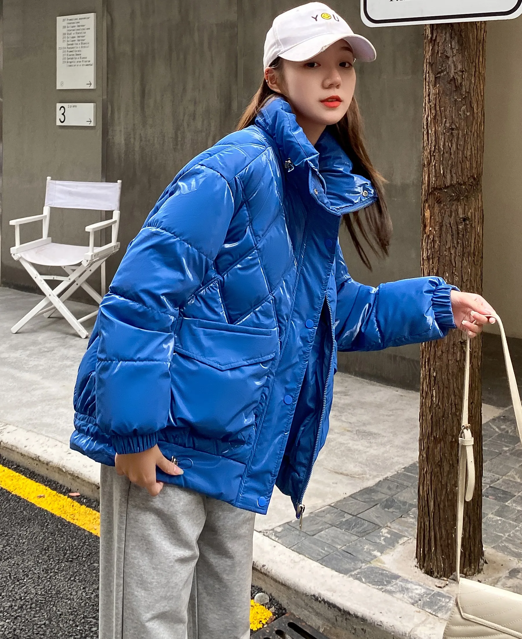 

Vika Custom HENNLIPU 2021 NEW WOMEN Cotton Padded JACKET PU