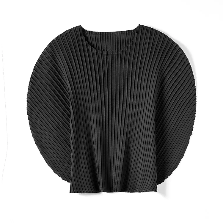 

LANMREM Summer Pleated T Shirts For Women Short Batwing Sleeve Round Collar Short Loose T-shirt Female Fashion Tide Top YJ346