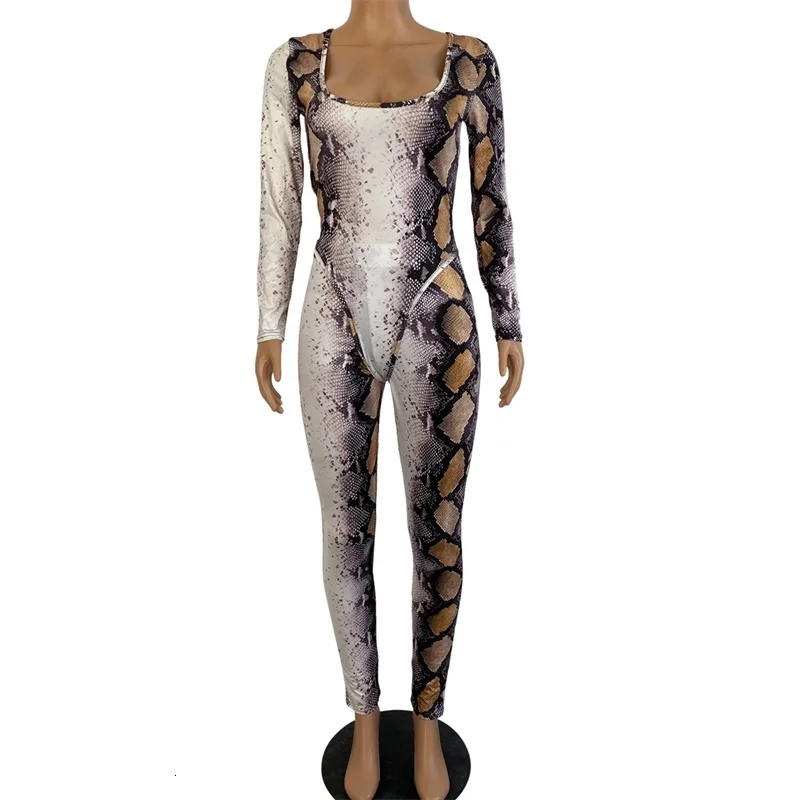 Пикантная обувь под змеиную кожу В комплекте с набором подходящих сумочек