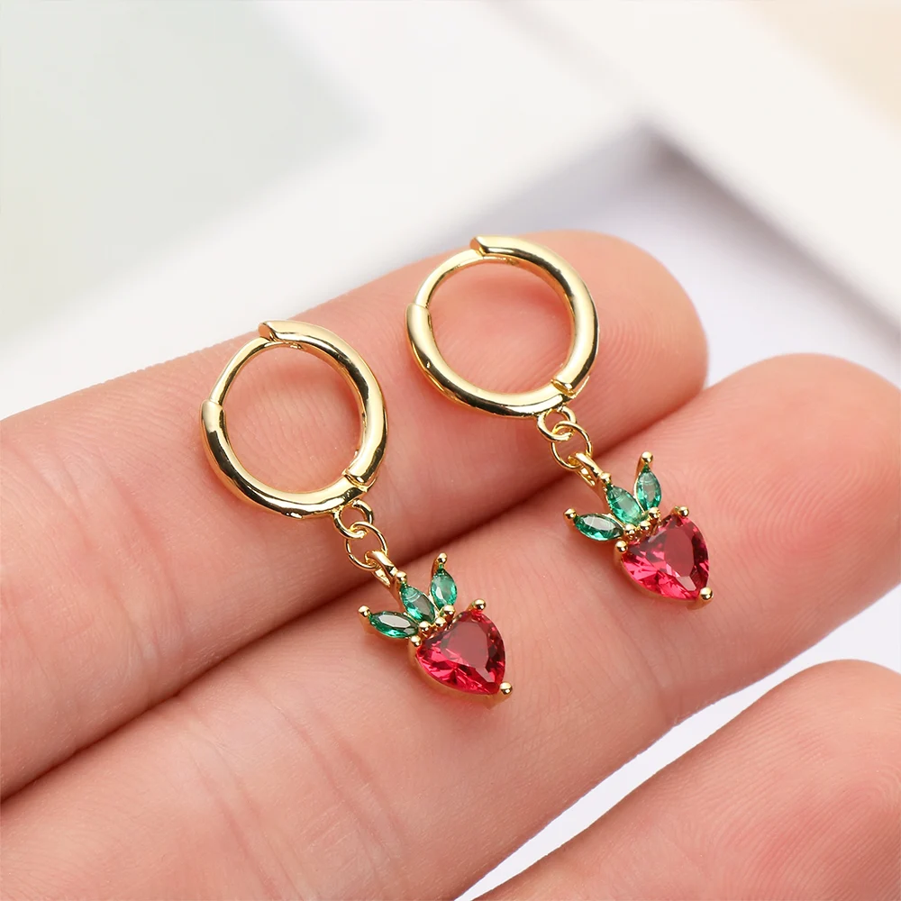 Женские блестящие серьги маленькие с кристаллами | Украшения и аксессуары