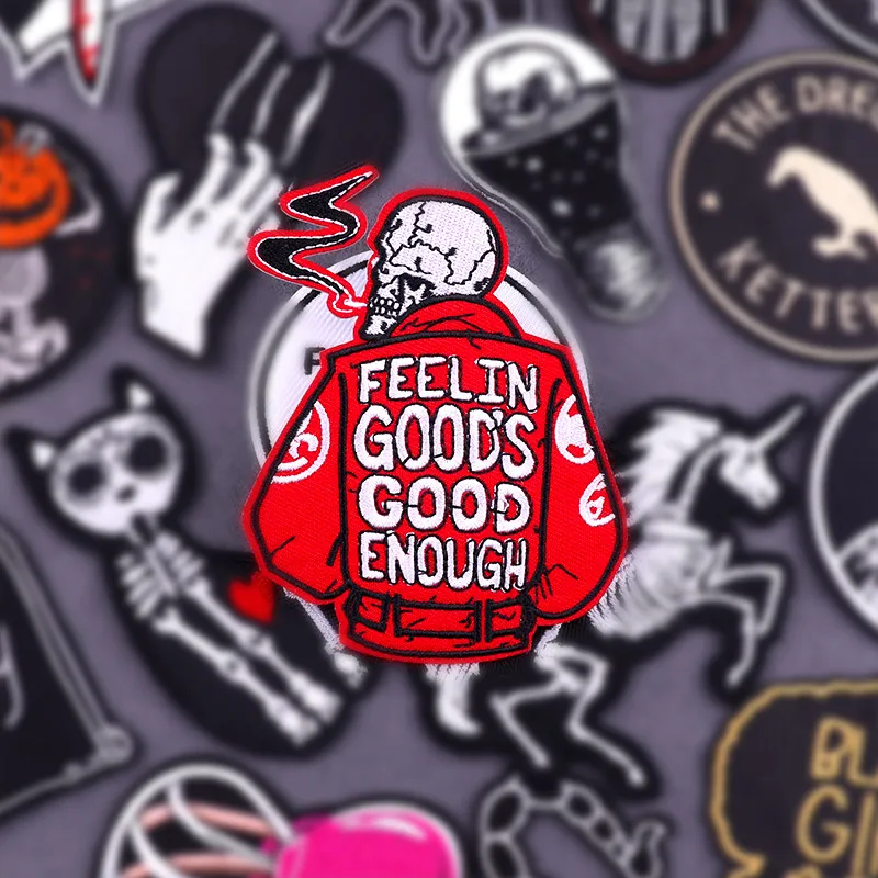 Черные Красные Вышитые нашивки с черепом для одежды самодельные утюгом на одежде