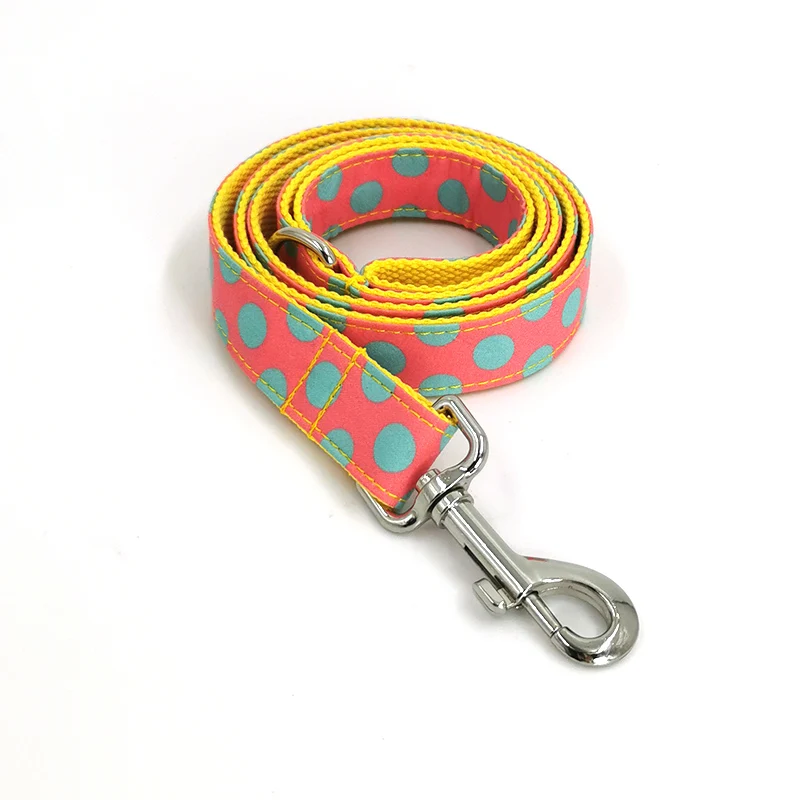 Ошейник и поводок для собак в горошек с галстуком-бабочкой больших маленьких