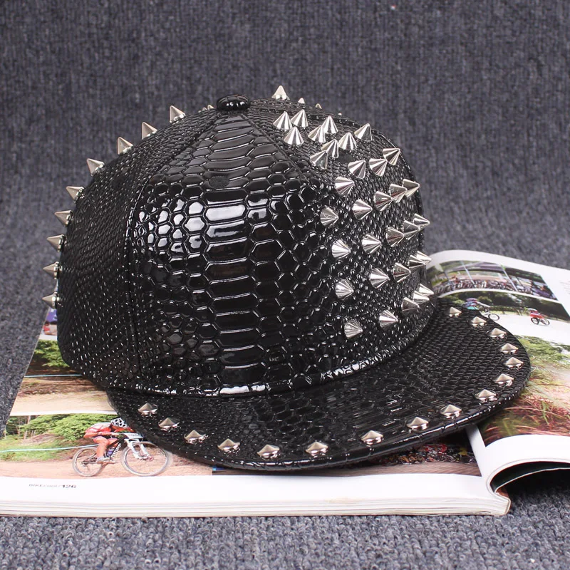 

Kagenmo Fashion Snakeskin pattern rivet hip-hop hat Hip-hop trend baseball cap unisex flat brim adjustable cool