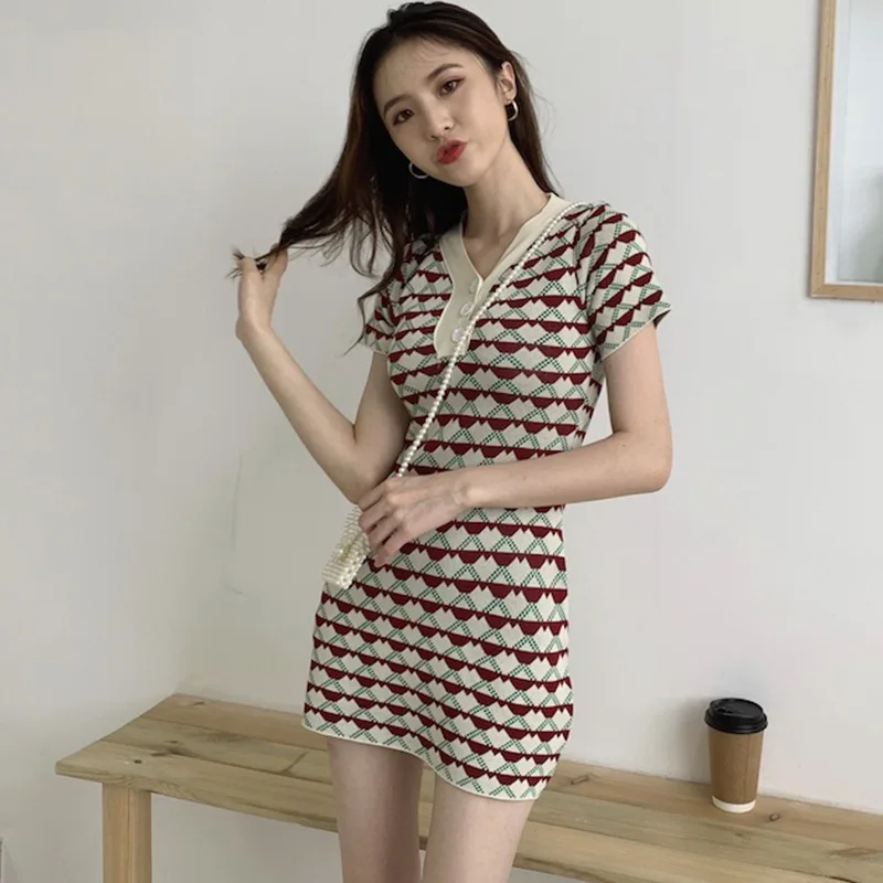 

Women's Korean Slim V-neck Short Sleeve Knitted Dress Summer Ladies Casual Vestidos 2021