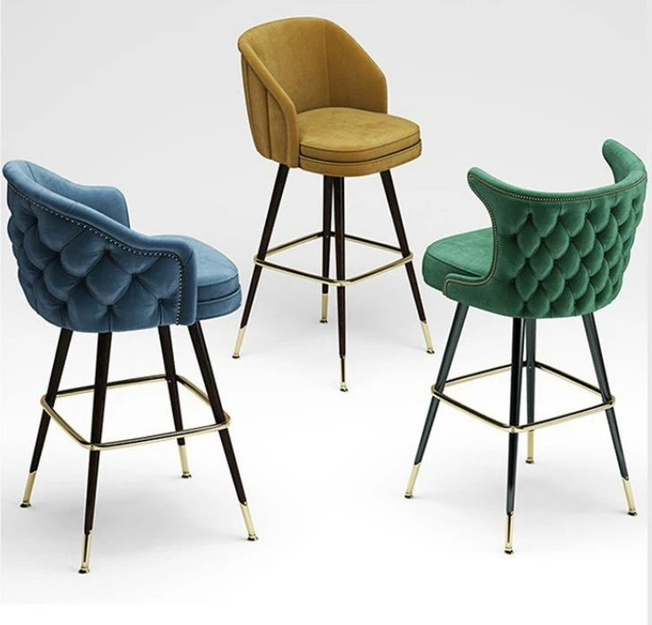 Американский барный стул из массива дерева простой высокий для отдыха